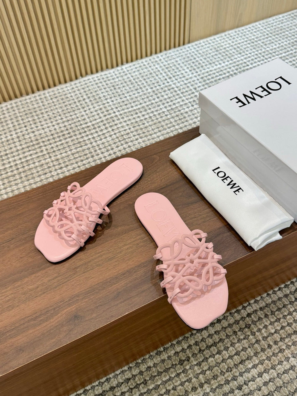 Loewe Slipper